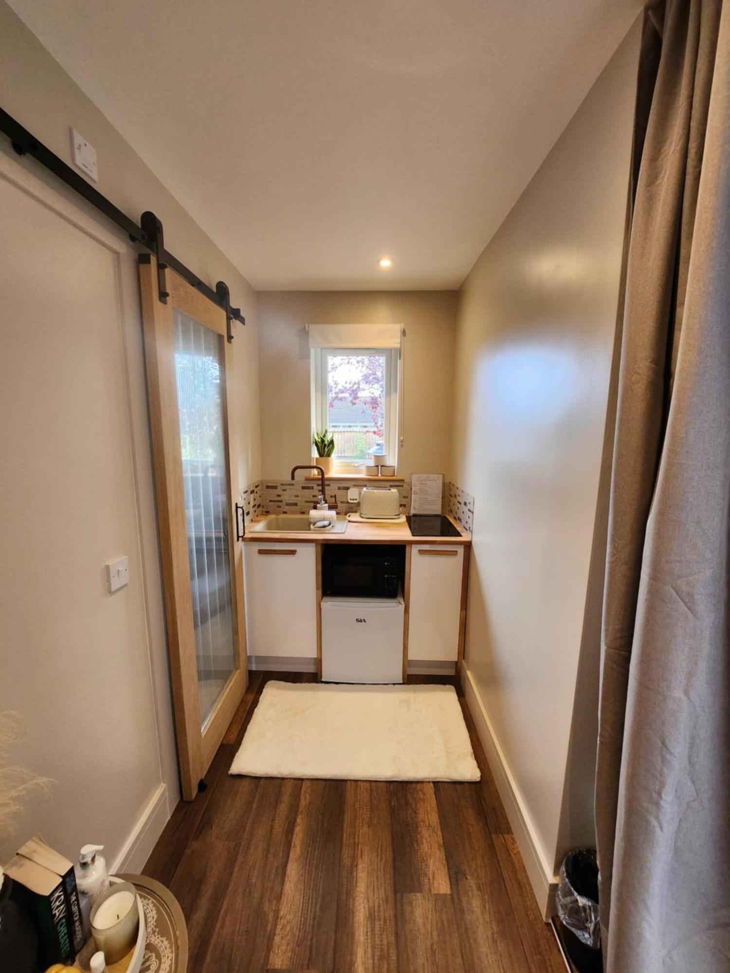 Bethel Guest Suite Norton  ภายนอก รูปภาพ