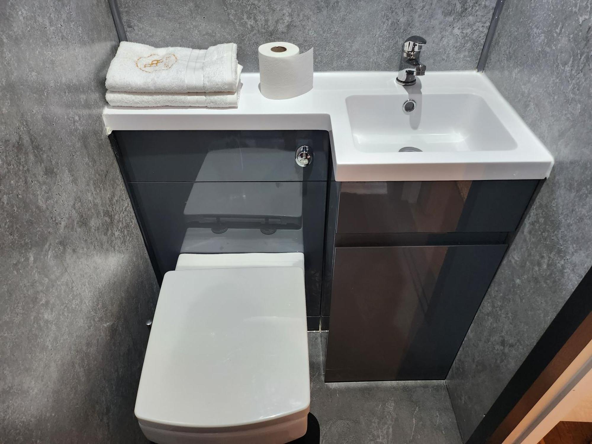Bethel Guest Suite Norton  ภายนอก รูปภาพ